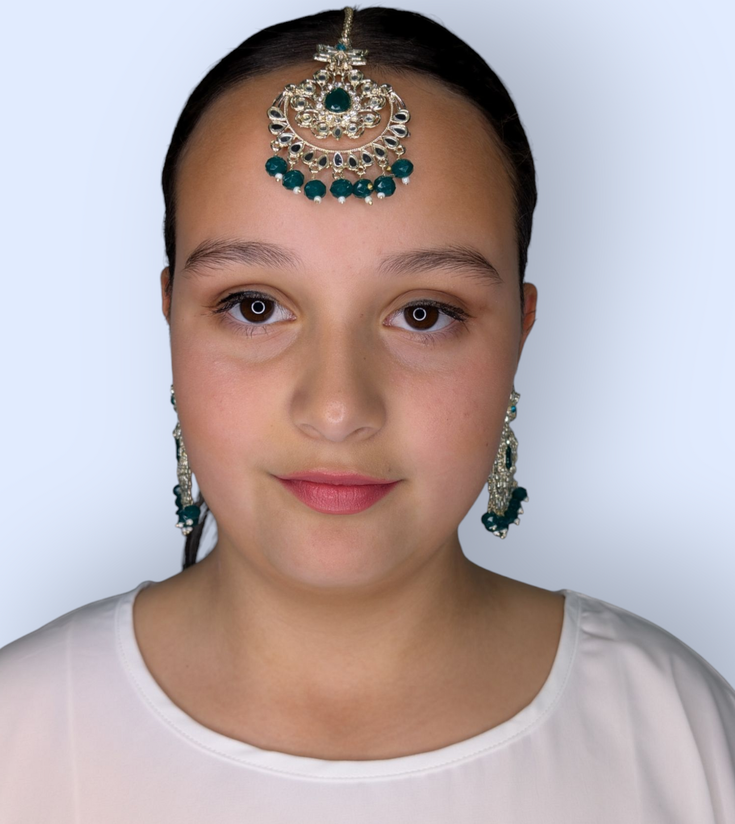 Indian Design: Maang Tikka and Earrings