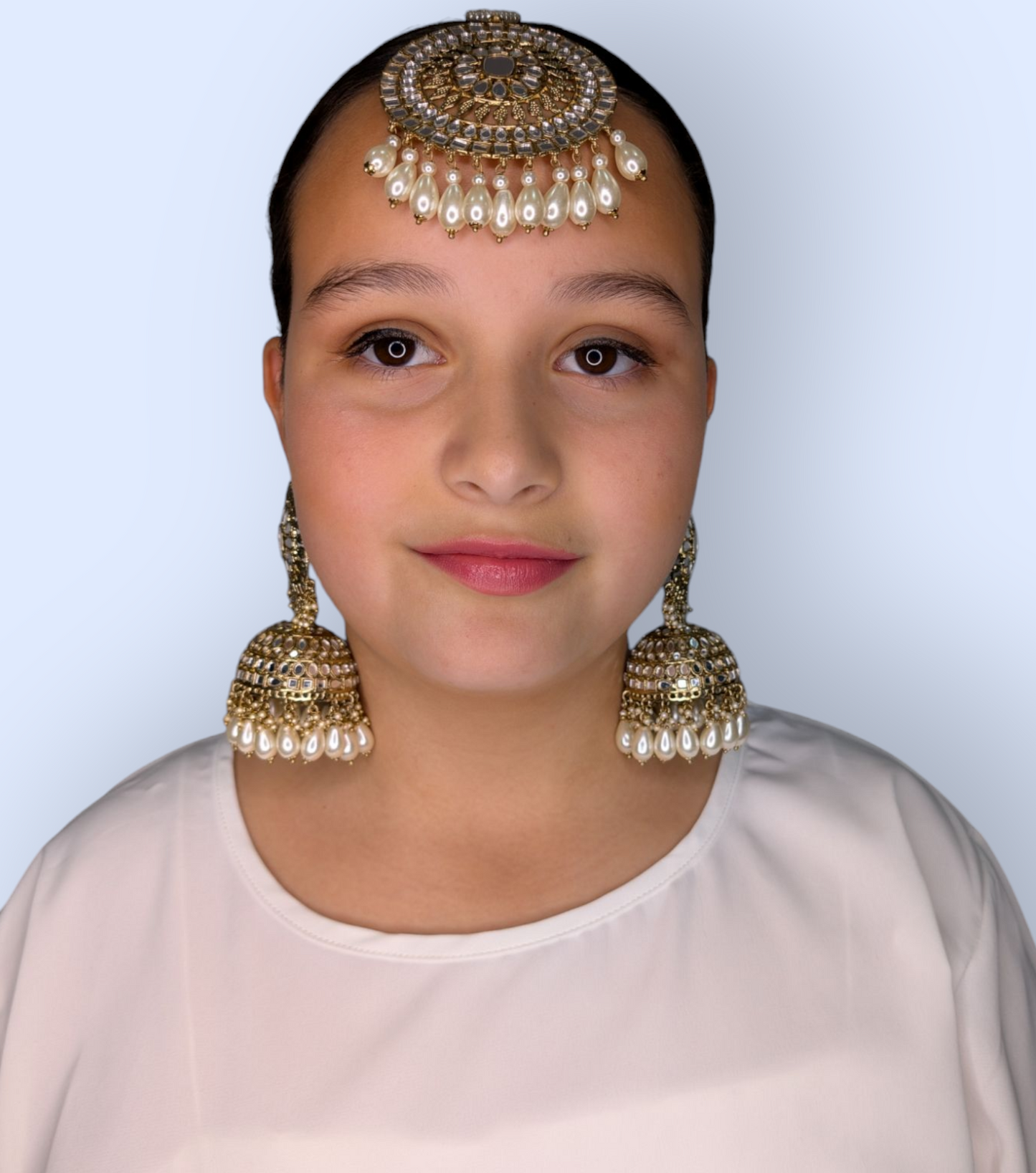 Giant Tikka and Jhumkas