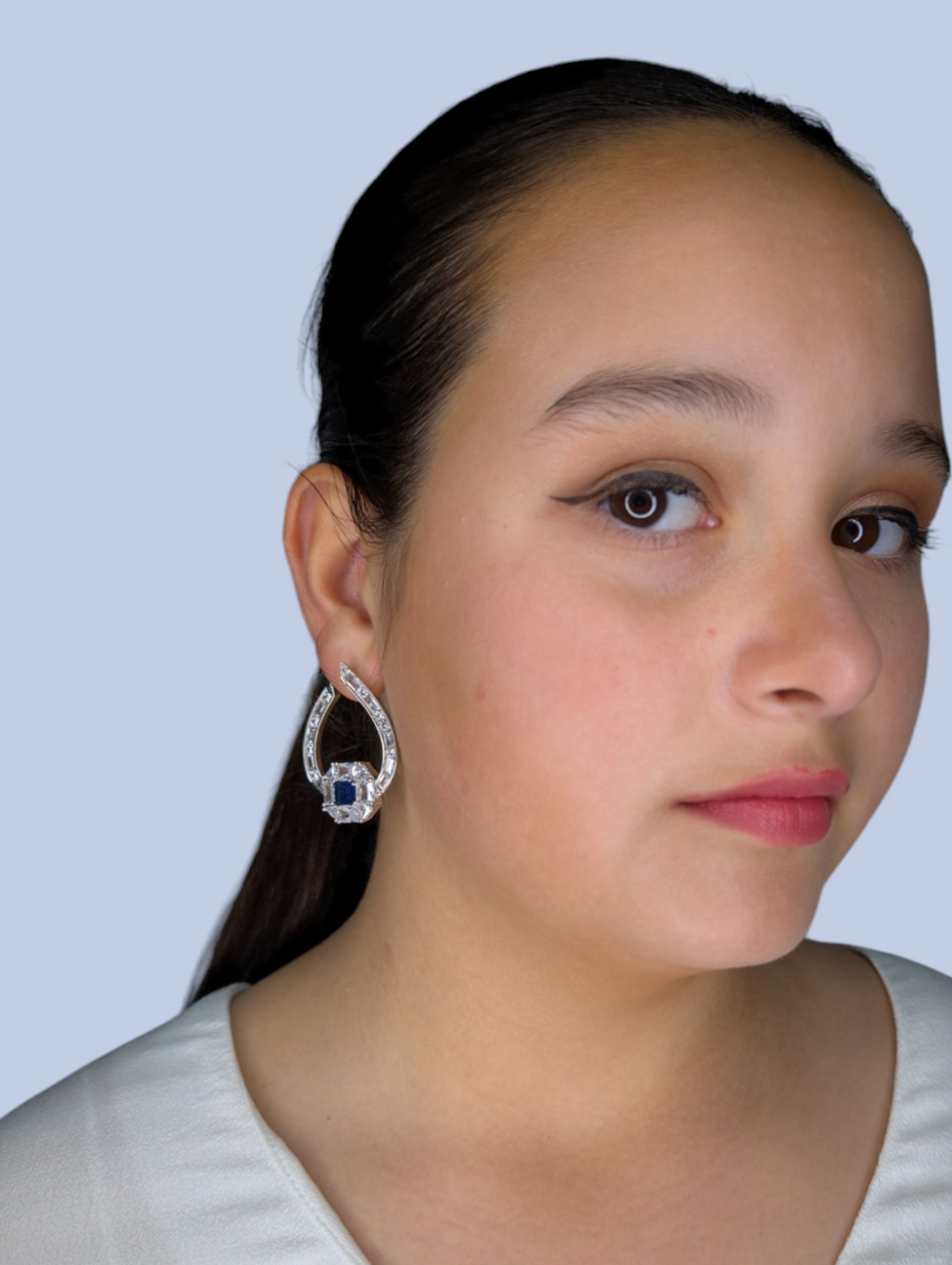 Hanging Earrings With Stone